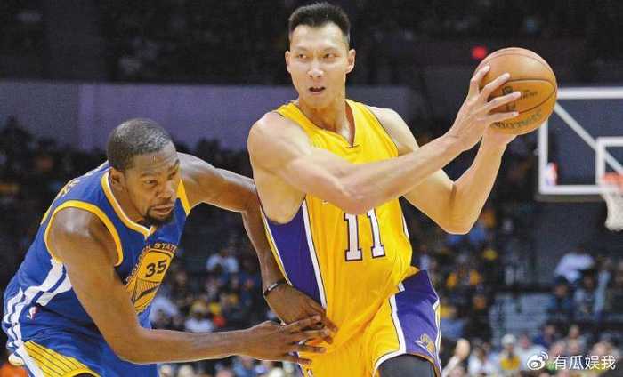 易建联当年为何拒绝湖人800万的合同？原因有3个，他真的很明智