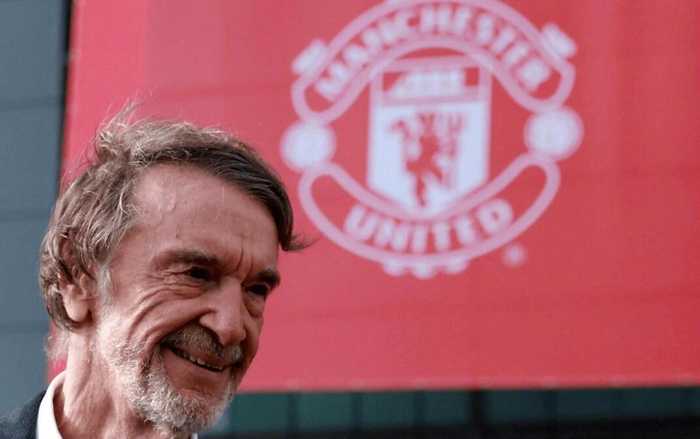 曼联财报显示营业利润3260万英镑，债务逼近13亿英镑