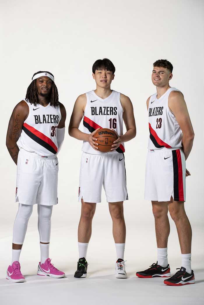 还不够？拓媒：今年选秀需补强中锋位置 施泰因巴赫是不错的选择